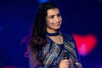 பல மேடை கச்சேரிகளில் பாடி அசத்திவரும் சிவாங்கியின் கலக்கல் இன்ஸ்டா புகைப்படங்கள்