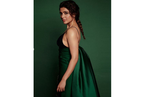 விவாகரத்துக்கு பிறகு இப்படியாகிட்டாரே- சமந்தா லேட்டஸ்ட் உடையை பார்த்து ஷாக் ஆன ரசிகர்கள் | Samantha New Photoshoot Fans Shock