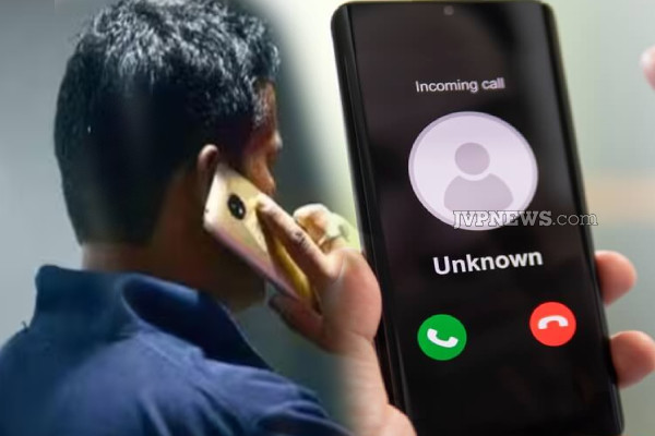 தொலைபேசியில் அச்சுறுத்தல் ;நகை அடவு வைத்து பணம் செலுத்திய பெண்; கணவன் திகைப்பு! | Extortion Using The Name Ishara Sewwandi