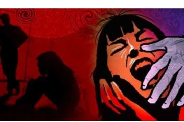 சிறுமிக்கு பாலியல் தொல்லை... மறுத்ததால் வாயில் சானிடைசரை ஊற்றி கொன்ற இளைஞர்கள் - கொடூரம்!