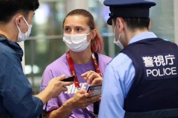 போட்டியாளரை கட்டாயப்படுத்திய குற்றச்சாட்டு; ஒலிம்பிக் அங்கீகாரத்தை இழந்த  பயிற்சியாளர்கள்!