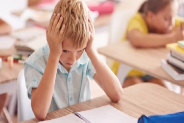 பசியுடன் பாடசாலைகளுக்கு வரும் பிள்ளைகள் : கனடா பிரதமரின் அறிவிப்பு