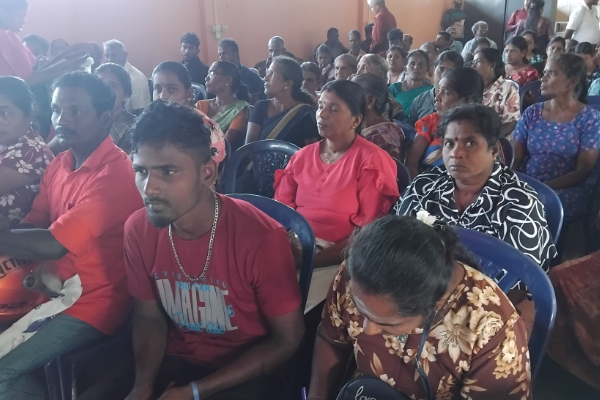 கரைச்சியில் Clean Sri Lanka திட்டத்தின் நடமாடும் சேவை | Clean Sri Lanka Mobile Service In Karachi