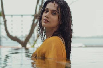 இதுவரை இல்லாத அளவுக்கு கவர்ச்சி காட்டிய டாப்ஸி.. ஷாக்கான ரசிகர்கள்!!