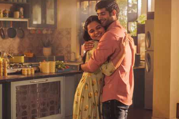 கட்டிப்புடி வைத்தியத்தில் இவ்வுளவு நன்மை இருக்கிறதா? | Kattipudi Vaiththiyathil Ithanai Maruthuvam