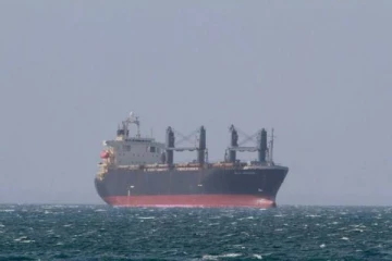 கொழும்பு துறைமுகத்தை அண்மித்து திரும்பிய சீன கப்பல்!