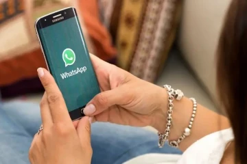 1 வாட்ஸ்ஆப் 4 போன்...! மெட்டா நிறுவனம் வழங்கிய புது அப்டேட்: மகிழ்ச்சியில் பயனர்கள்