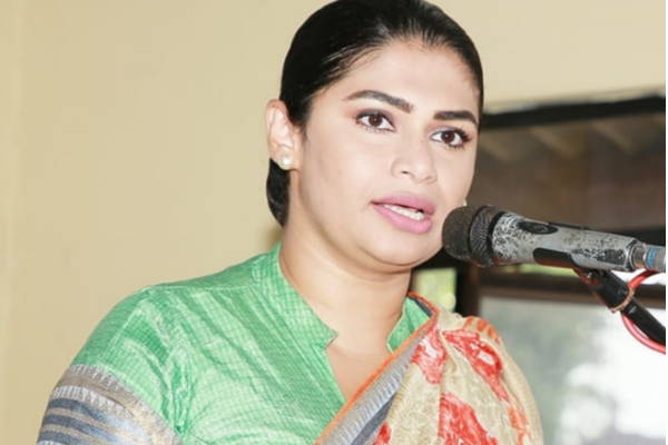 டயானாவின் எம்.பி.பதவி யாருக்கு:ஹிருணிகாவின் நிலைப்பாடு என்ன! | Diana S Mp Who Is The Position What Is Hirunika