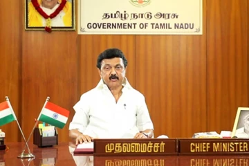 கொரோனா நிவாரணப் பொருட்களாக 13 மளிகை பொருட்கள் வழங்க தமிழக அரசு திட்டம்