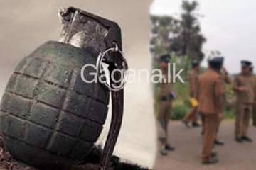 පොලිස් වැටලීමකදී සැකකරුවෙකු බෝම්බයකින් කරපු දේ