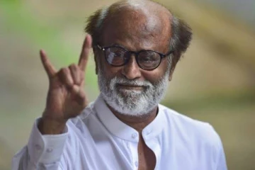 சூப்பர் ஸ்டார் தோல்வியில் குளிர்காயந்த நடிகர்.. 5 ஸ்டார் ஹோட்டலில் பார்ட்டி வைத்து கொண்டாடிய டாப் நடிகர்