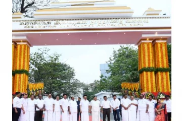 அன்பழகன் பெயரில் அலங்கார வளைவை திறந்து வைத்தார் முதலமைச்சர்