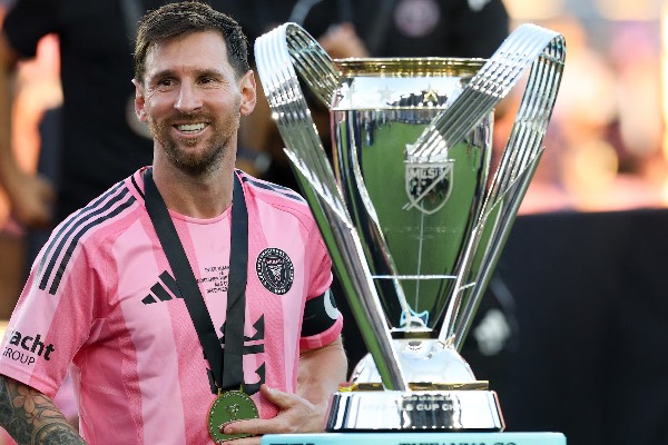 ஹைதராபாத்திற்கு வரும் லியோனல் மெஸ்ஸி! புகைப்படம் எடுக்க ரூ.10 லட்சம் நிர்ணயம் | Football Superstar Messi Visit Hyderabad ஹைதராபாத்திற்கு வரும் லியோனல் மெஸ்ஸி! புகைப்படம் எடுக்க ரூ.10 லட்சம் நிர்ணயம் | Football Superstar Messi Visit Hyderabad