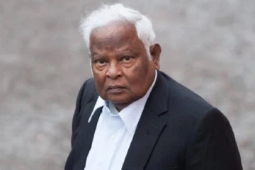 ‘විකල්ප නොබෙල් ත්‍යාගය’ දිනූ ශ්‍රී ලාංකික මානව හිමිකම් ප්‍රවීණයා නික්ම යයි - බැසිල් ප්‍රනාන්දු මහතා අභාවප්‍රාප්ත වෙයි
