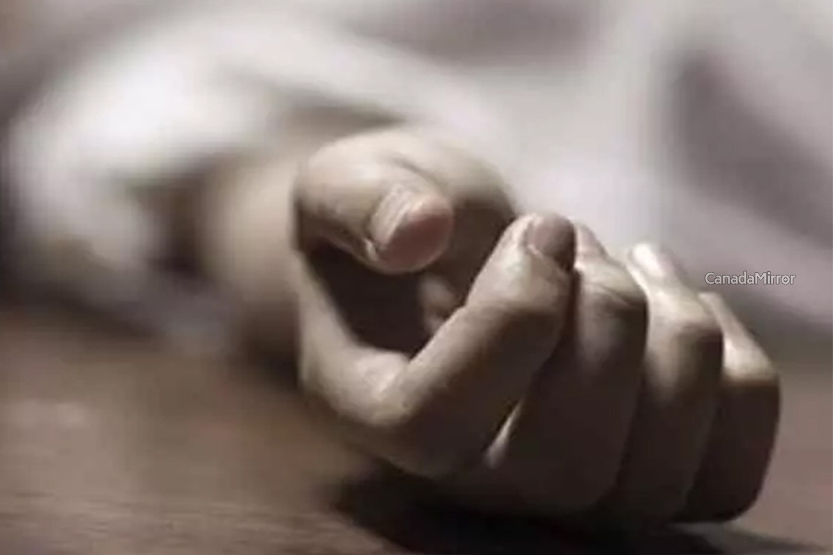 கனடாவில் ரயிலில் மோதி ஒருவர் பலி | Man Killed After Falling Off Metro Platform