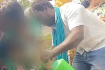 பெண்கள், குழந்தைகளை கள் குடிக்க வைத்த சம்பவம் - வெடித்த சர்ச்சை