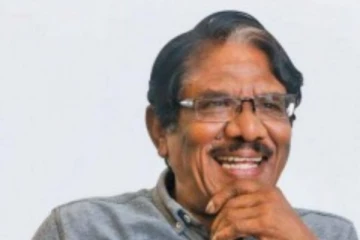 சசிகலா தமிழக அரசியல் வெற்றிடத்தை நிரப்பவே வந்துள்ளார் - இயக்குநர் பாரதிராஜா