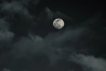 இனி நைட் டைம்ல இதையெல்லாம் செய்யாதீங்க...