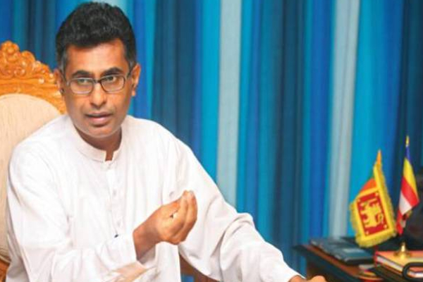 எரிபொருளுக்கு அதிகமான வரி! அதிர்ச்சி தகவலை வெளியிட்ட முக்கியஸ்தர் | High Tax On Fuel Sri Lanka Champika Ranawaka