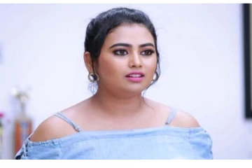 பாரதி கண்ணம்மா சீரியல் வில்லி வெளியிட்ட காணொளி... அழகைப் புகழ்ந்து தள்ளும் ரசிகர்கள்