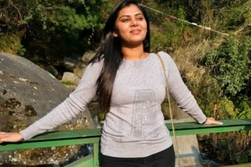 ஜில் ஜில் கூல் கூல் மணாலியில் சீரியல் நடிகை ப்ரீத்தா எடுத்த கூல் போட்டோஸ்