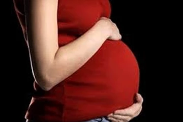 15 மாத அதிசய கர்ப்பம் - பெண்களை இழுக்கும் புதிய வகை மோசடி