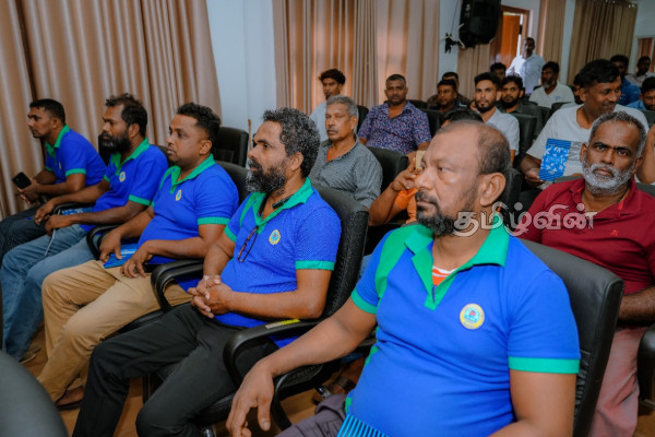 சுற்றுலாத் துறை முச்சக்கர வண்டி ஓட்டுனர்களுக்கான பயிற்சி செயலமர்வு | Tourism Department Training Workshop Drivers சுற்றுலாத் துறை முச்சக்கர வண்டி ஓட்டுனர்களுக்கான பயிற்சி செயலமர்வு | Tourism Department Training Workshop Drivers