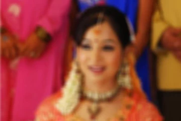 அட்ஜஸ்ட் செய்ய சொல்லி அம்மாவிடமே கேட்டார்கள்.. பிரபல நடிகையின் கதறல்!