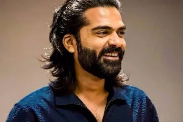 அந்த பட கதையை கேட்டு சிம்பு துப்பிவிட்டார்!! பிரபல இயக்குநர் ஓப்பன் டாக்..