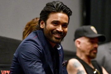 அடுத்தடுத்து இரண்டு அறிவிப்புகள்! தனுஷின் பிறந்தநாளை முன்னிட்டு முக்கிய படத்தின் அப்டேட்ஸ்