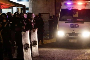 கொடூர சிறைச்சாலை கலவரம்: 100-க்கும் மேற்பட்ட கைதிகள் கொலை! பிரபல தென் அமெரிக்க நாட்டில் பரபரப்பு சம்பவம்