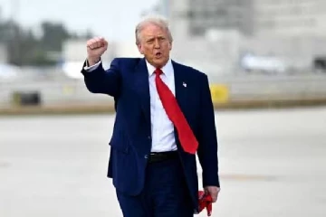 வெறும் 10 நொடிகளில் ரூ 20 லட்சம் கோடி இழப்பு... ட்ரம்பால் ரத்தக்களறியான பங்குச்சந்தை