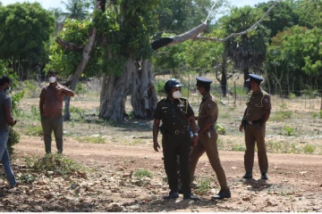 புதுக்குடியிருப்பில் கண்டுபிடிக்கப்பட்ட விடுதலைப்புலிகளின்  மண்ணெண்ணெய் புதையல்