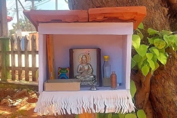 தனக்கு சிலை வைக்குமாறு கனவில் சொன்னாராம் புத்தர்..!
