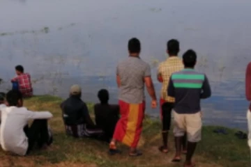 நீரில் மூழ்கி மாயமான மீனவர்! தொடர் தேடுதல்