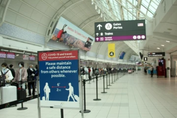 போலியான கொரோனா சான்றிதலுடன் ரொறன்ரோ வந்த நபருக்கு நேர்ந்த கதி!