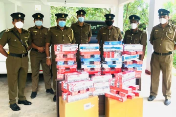 ලක්ෂ ගණනක සිගරැට් තොගයක්  කොටුවු  අයුුරු ....