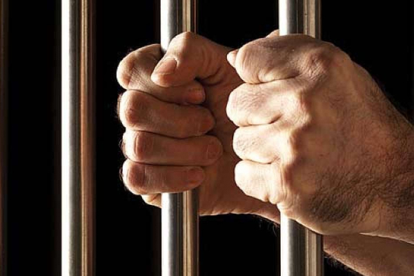 போதைப்பொருளுடன் கைதான யாழ். பல்கலைக்கழக மாணவன் | University Student Arrested With Drugs In Jaffna போதைப்பொருளுடன் கைதான யாழ். பல்கலைக்கழக மாணவன் | University Student Arrested With Drugs In Jaffna