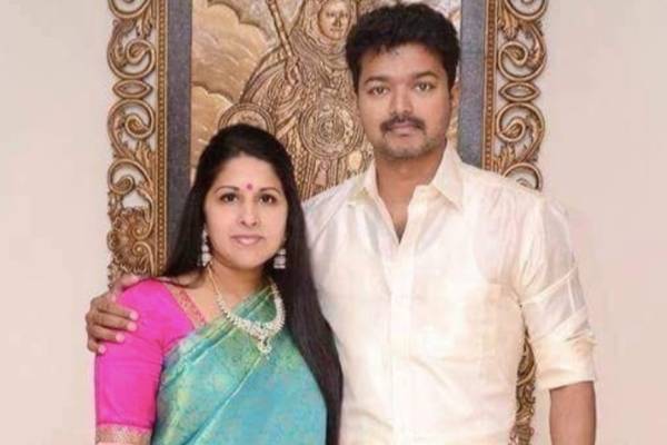 விஜய் - சங்கீதா விவாகரத்து - நடிகை குஷ்புவின் பரபரப்பு பேட்டி | Vijay Sangeetha Divorce Actress Khushbu S Talk விஜய் - சங்கீதா விவாகரத்து - நடிகை குஷ்புவின் பரபரப்பு பேட்டி | Vijay Sangeetha Divorce Actress Khushbu S Talk