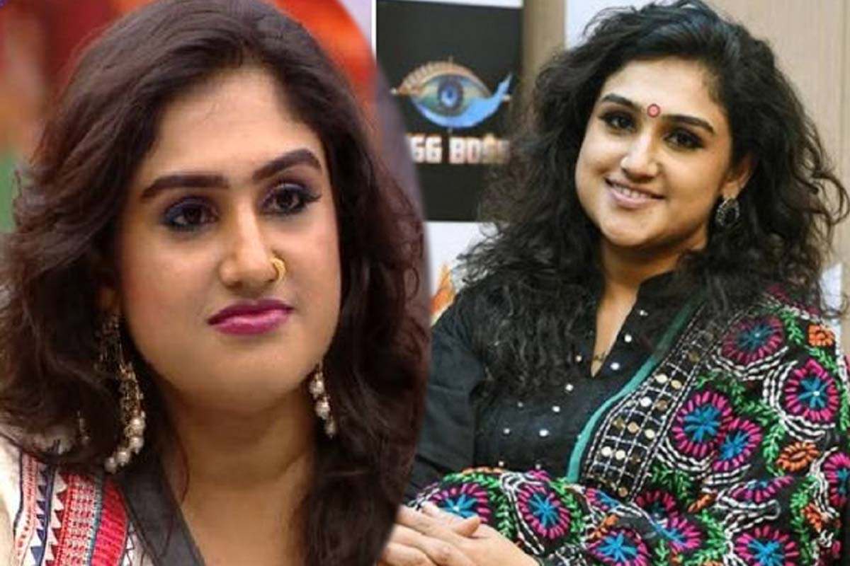 முதல்காதலை கூறினால் தமிழ்நாடு அதிருமா? வனிதா உடைத்த சீக்ரெட் | Actress Vanitha First Love Secret Open Up