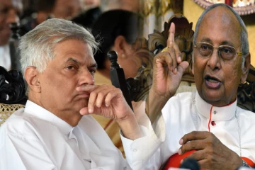 மக்களை ஏமாற்றும் அரசாங்கம்- பேராயர் காட்டம்: செய்திகளின் தொகுப்பு