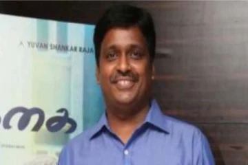 பிரபல தயாரிப்பாளர் கொரோனாவால் உயிரிழப்பு... இரங்கல் தெரிவித்து வரும் பிரபலங்கள்