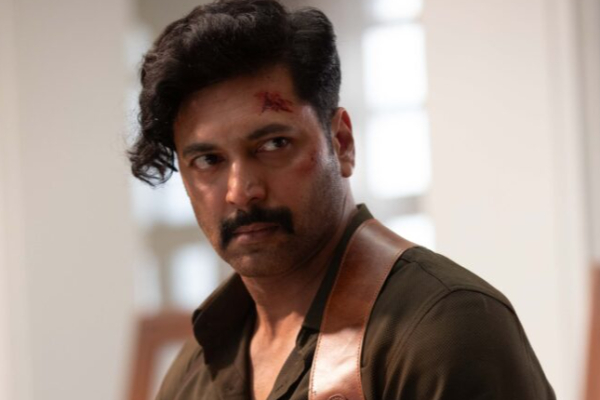 பராசக்தி படத்தில் வில்லனாக நடிக்க ரவி மோகன் வாங்கிய சம்பளம்.. எவ்வளவு தெரியுமா | Ravi Mohan Remuneration For Parasakthi Movie