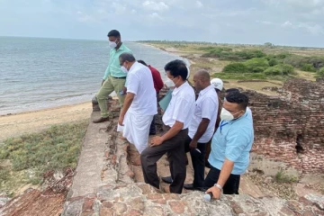 தொன்மை வாய்ந்த சுற்றுலா தளங்களை பார்வையிட்ட இராஜாங்க அமைச்சர் (VIDEO)