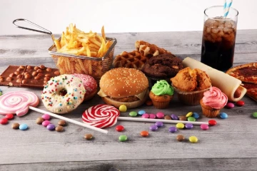 මෙරට පුද්ගලයන්ගේ පැණිරස ආහාර ගැනීම ගැන නොහිතපු අනාවරණයක්