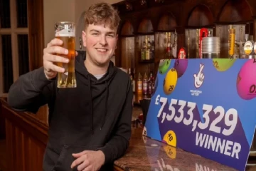 லாட்டரியில் கிடைத்த 80 கோடி ரூபாய்; வியப்பை ஏற்படுத்திய இங்கிலாந்து இளைஞனின் செயல்!