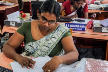 அரச ஊழியர்களின் இம்மாத சம்பளம்  கிடைக்குமா?