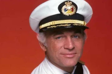 அமெரிக்காவை சேர்ந்த பிரபல ஹாலிவுட் நடிகர் காலமானார்