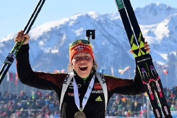 பாகிஸ்தான் மலை உச்சியில் கைவிடப்படும் ஜேர்மன் ஒலிம்பிக் சேம்பியனின் உடல்