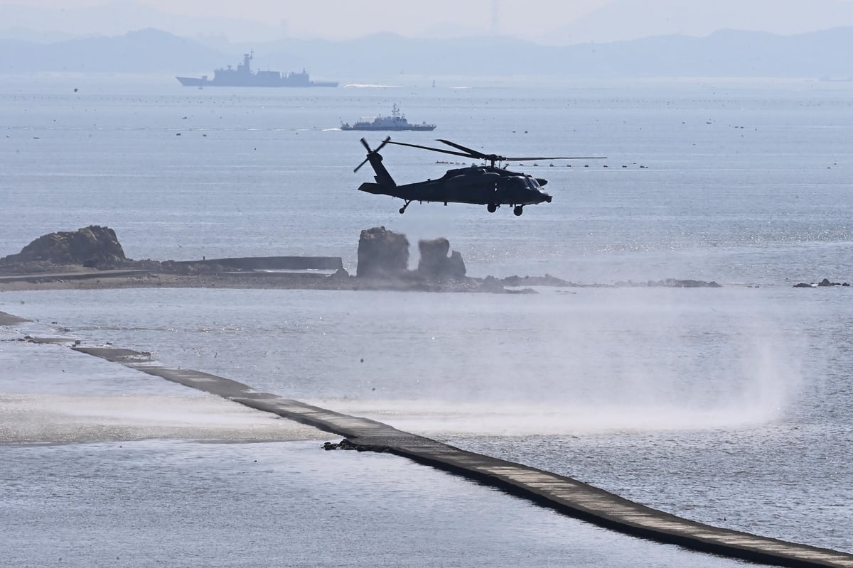 வெளிநாடொன்றில் ஹீரோவாக செயற்பட்ட இலங்கையர்! வதிவிட அனுமதி | Sri Lankan Granted Legal Status In South Korea